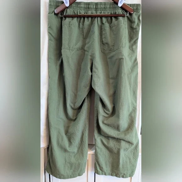 Amazon Essentials Olive Green Wide-Leg Drawstring Cargo Pants Pants - Picture 2 of 6